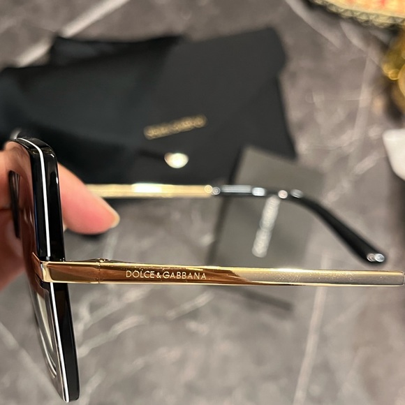 Dolce & Gabbana Sunglasses - Picture 3 of 4